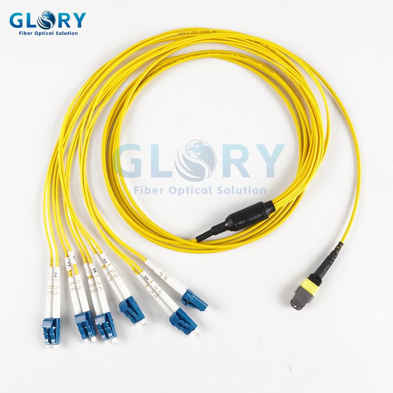 एमटीपी से एलसी ब्रेकआउट केबल